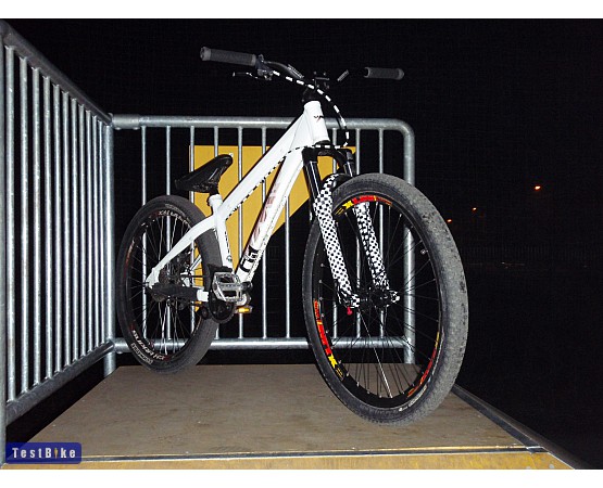 UMF Hardy 1 2009, bocee13 képe freeride váz